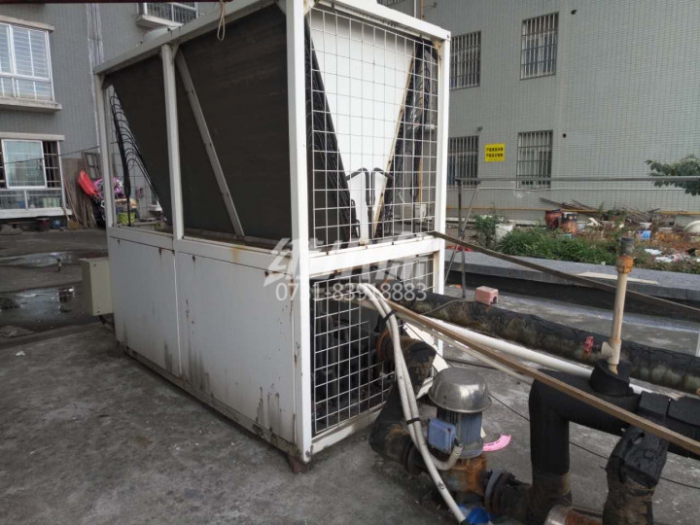 中央空调实现逆市超越